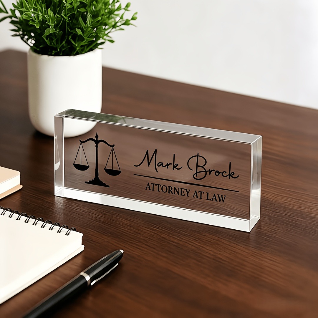Personalized Lawyer & Judge Ac - огляд і ціна Desk Name Plate
